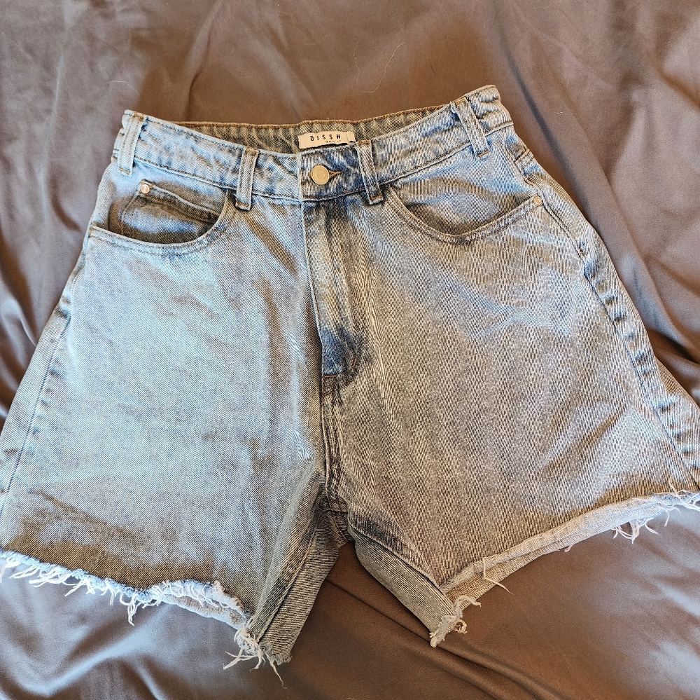 Dissh Jean shorts